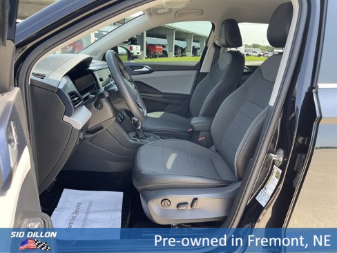 Used 2022 Volkswagen Taos SE image 5