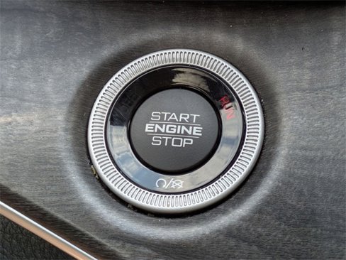Certified 2023 Jeep Grand Cherokee Limited image 16