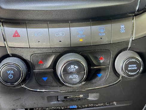 Used 2020 Dodge Journey Crossroad image 18