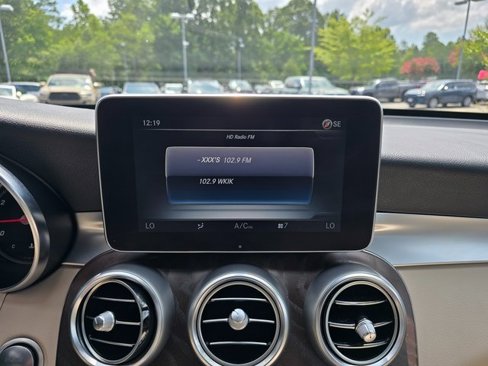 Used 2018 Mercedes-Benz GLC 300 4MATIC image 13