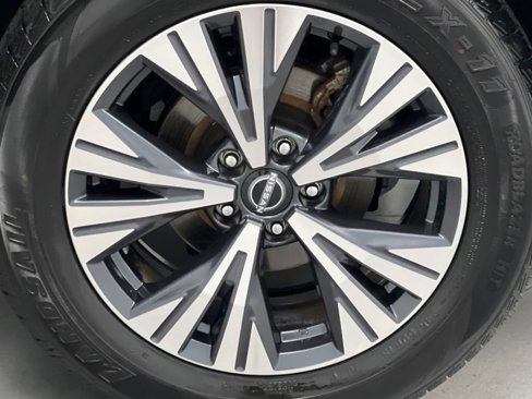 Used 2023 Nissan Rogue SV image 64