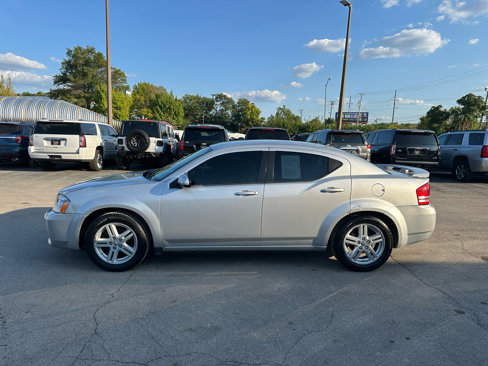 Used 2010 Dodge Avenger R/T image 6