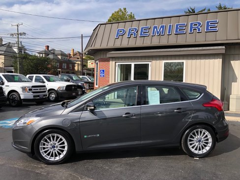 Used 2016 Ford Focus Electric Hatchback image 2