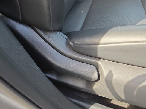 Used 2023 Nissan Rogue SV image 42