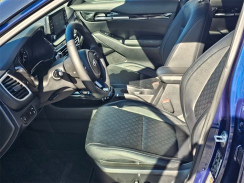 Used 2021 Kia Seltos EX image 16