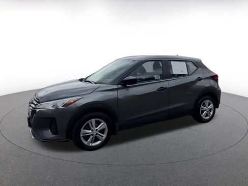 Used 2024 Nissan Kicks S image 8