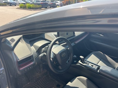 Used 2024 Toyota Prius Prime Premium w/ Advanced Technology Package image 63