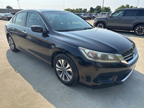 Used 2015 Honda Accord LX image 3