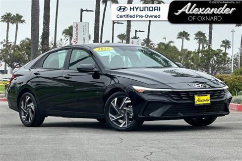 Used 2025 Hyundai Elantra Sport image 1