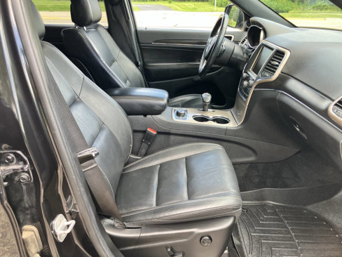 Used 2014 Jeep Grand Cherokee Limited image 27