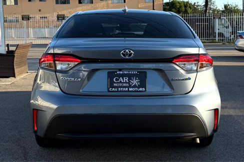 Used 2022 Toyota Corolla LE image 6