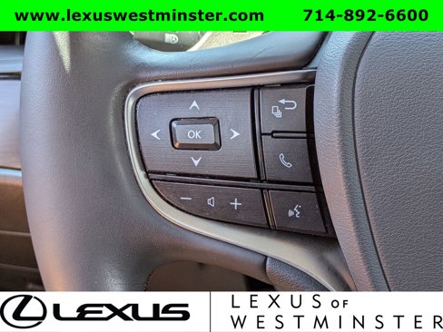 Certified 2024 Lexus ES 300h w/ Premium Package image 22