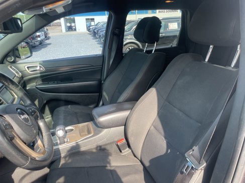Used 2014 Jeep Grand Cherokee Laredo w/ Quick Order Package 23E image 8