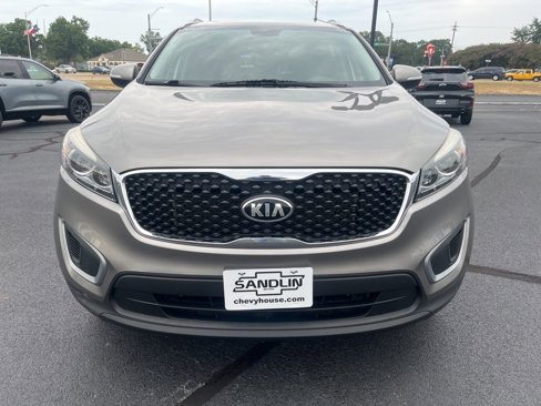 Used 2017 Kia Sorento LX image 10