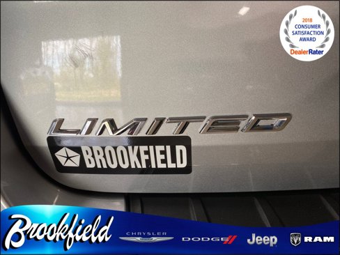 Used 2022 Ford Explorer Limited w/ Equipment Group 301A image 11