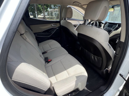 Used 2018 Hyundai Santa Fe Sport image 19