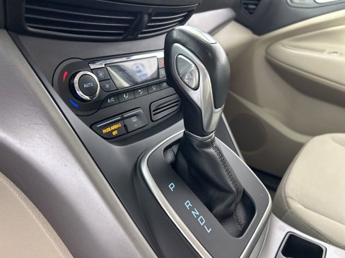Used 2014 Ford C-MAX SE w/ Equipment Group 202A image 23