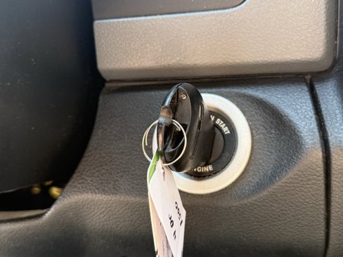 Used 2019 RAM 1500 Classic SLT image 21