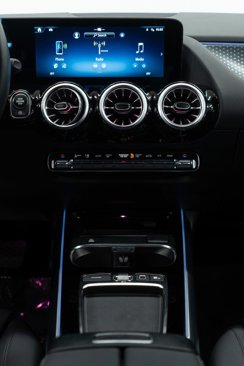 Used 2025 Mercedes-Benz GLA 250 4MATIC image 18