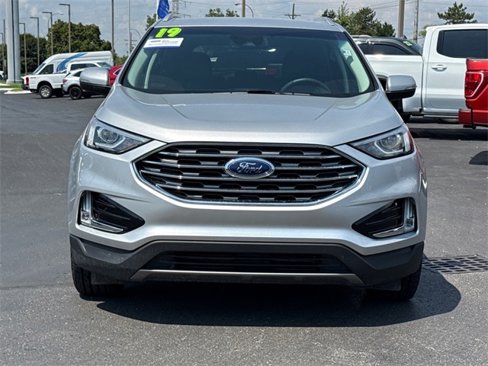 Certified 2019 Ford Edge SEL w/ Equipment Group 201A image 2