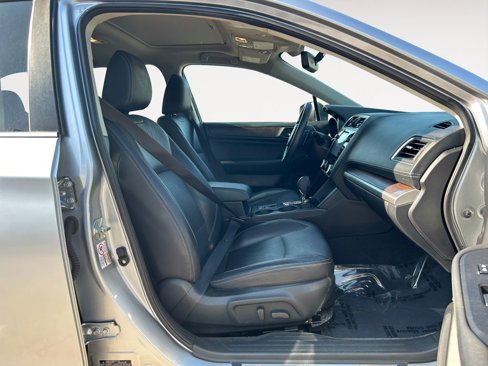 Used 2018 Subaru Outback 2.5i Limited image 10