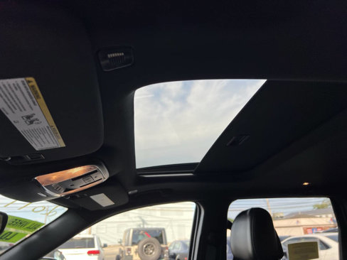 Used 2019 Jeep Grand Cherokee Limited image 33
