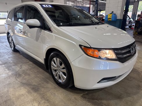 Used 2016 Honda Odyssey SE image 6