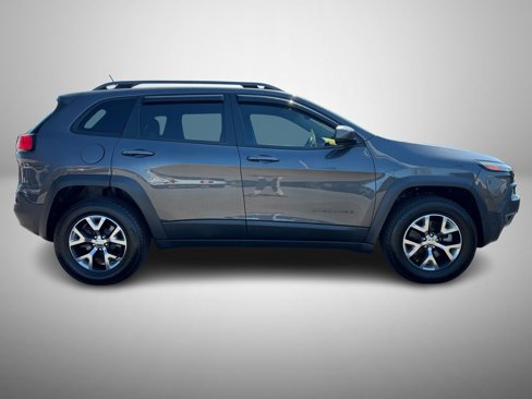 Used 2015 Jeep Cherokee Trailhawk w/ Comfort/Convenience Group image 5