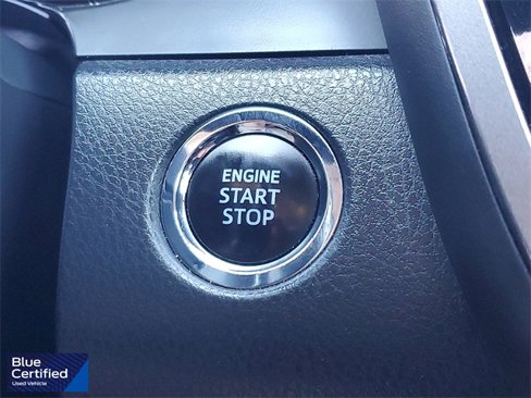 Used 2022 Toyota Camry SE image 9