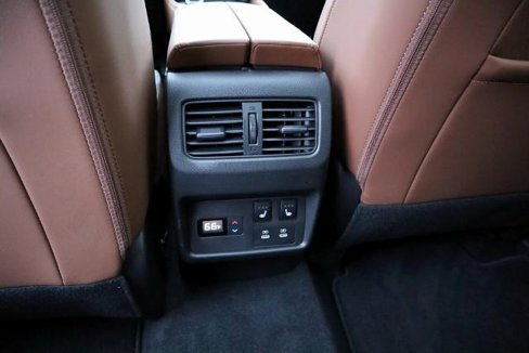 Certified 2024 Nissan Rogue Platinum w/ Platinum Premium Package image 15