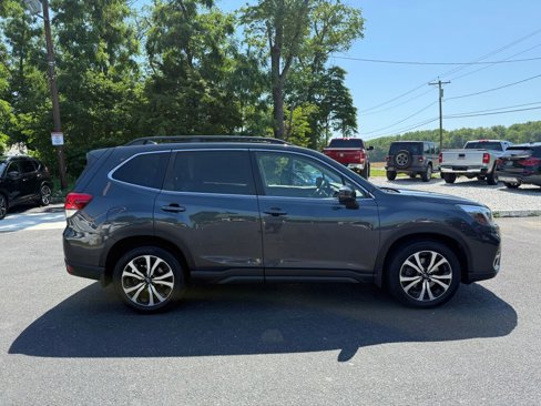 Used 2019 Subaru Forester Limited image 8