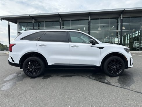 Used 2021 Kia Sorento SX image 8