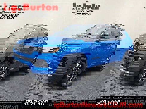 Used 2024 Jeep Compass Limited image 3