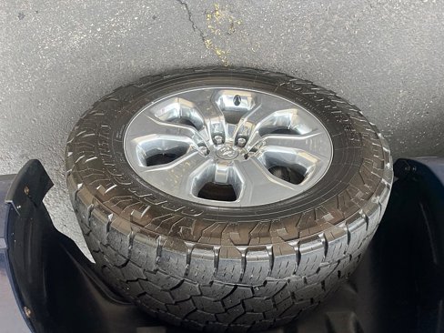 Used 2019 RAM 1500 Big Horn image 10
