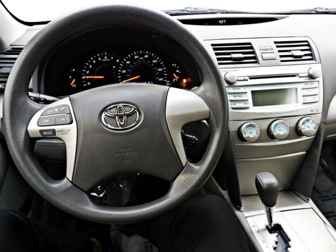 Used 2007 Toyota Camry LE image 16