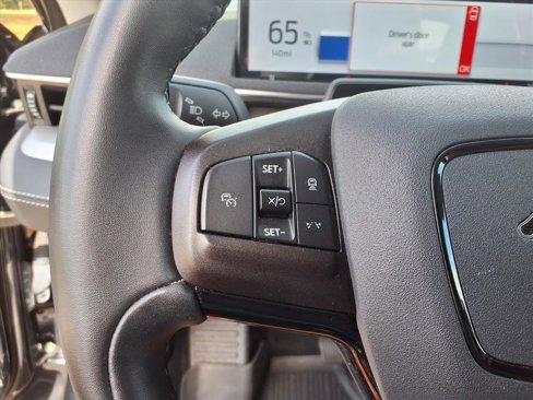 Used 2023 Ford Mustang Mach-E Select image 13