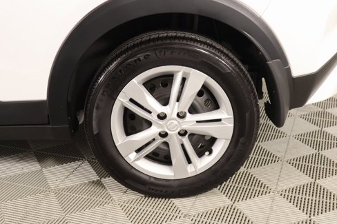 Used 2024 Nissan Kicks S image 17