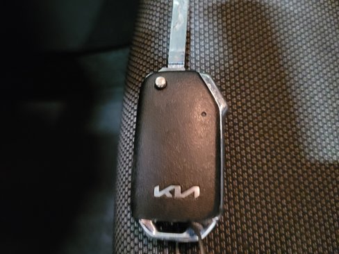 Used 2023 Kia Forte LXS image 32