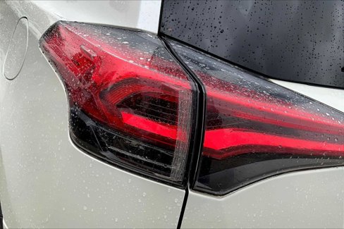 Used 2018 Toyota RAV4 Limited image 27