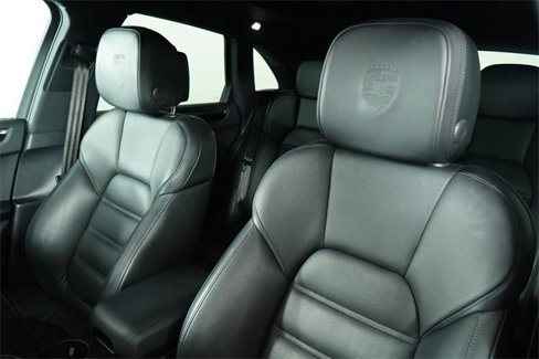 Used 2022 Porsche Macan image 73