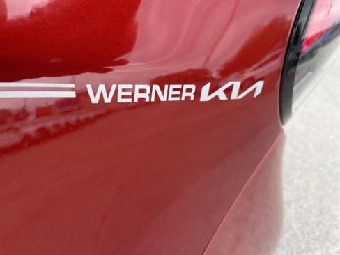 Used 2023 Kia Soul LX w/ LX Technology Package image 6