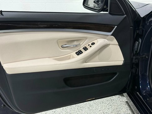 Used 2013 BMW 535i xDrive Sedan image 12
