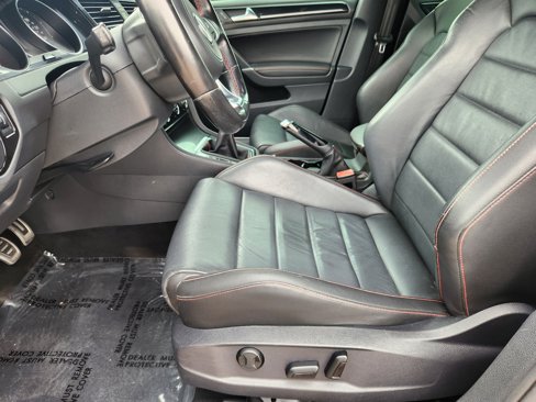 Used 2017 Volkswagen GTI Autobahn image 7