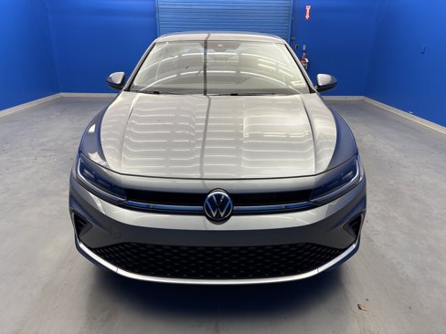 New 2025 Volkswagen Jetta S image 3