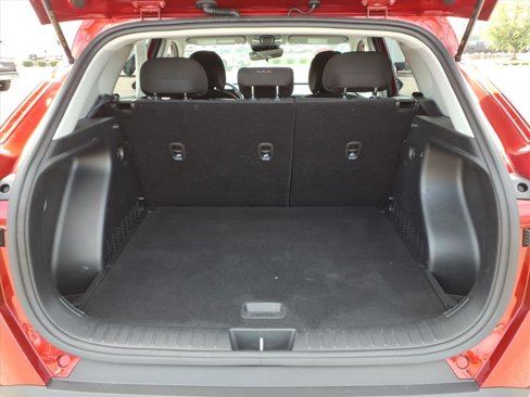 Used 2025 Hyundai Kona SEL image 7