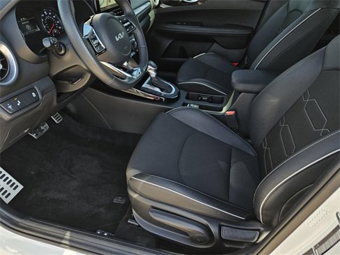 Certified 2023 Kia Forte GT-Line w/ GT-Line Technology Package image 16