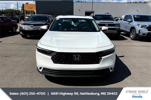 Used 2023 Honda Accord EX image 5