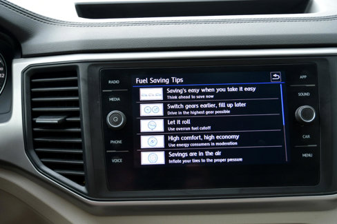 Used 2020 Volkswagen Atlas SE w/ Panoramic Sunroof Package image 23