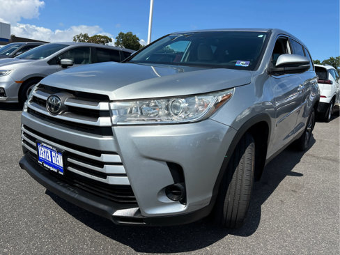 Used 2019 Toyota Highlander LE image 5
