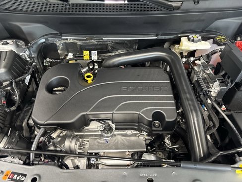 New 2026 Chevrolet Equinox ACTIV w/ Safety and Technology Package image 4